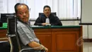 Sutan Bhatoegana saat bersiap menjalani sidang dengan agenda eksepsi di Pengadilan Tipikor, Jakarta, Senin (20/4/2015). (Liputan6.com/Yoppy Renato)