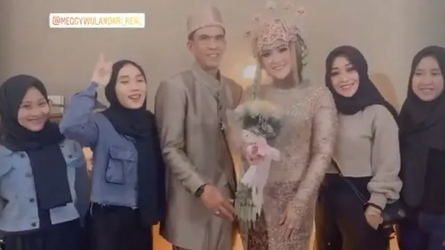 6 Momen Akad Nikah Meggy Wulandari dan H. Muhammad, Penuh Kebahagiaan