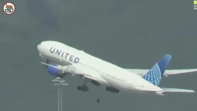 Roda Pesawat Boeing Milik United Airlines Copot Saat Baru Lepas Landas Beberapa Detik