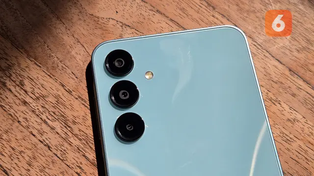 Desain kamera belakang Galaxy A16 5G