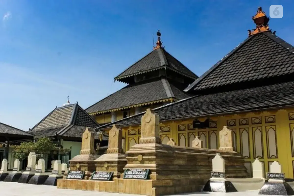 Demak