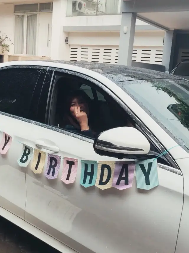 6 Momen Ulang Tahun Drive Thru Cherly Eks Cherrybelle, Seru Banget