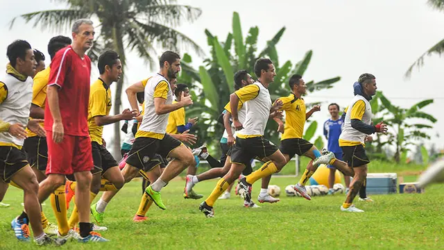 Arema Cronus