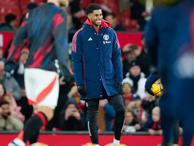 Penyerang asal Inggris Marcus Rashford kembali masuk dalam skuad Manchester United setelah absen dalam empat pertandingan terakhir secara beruntun. (AP Photo/Dave Thompson)