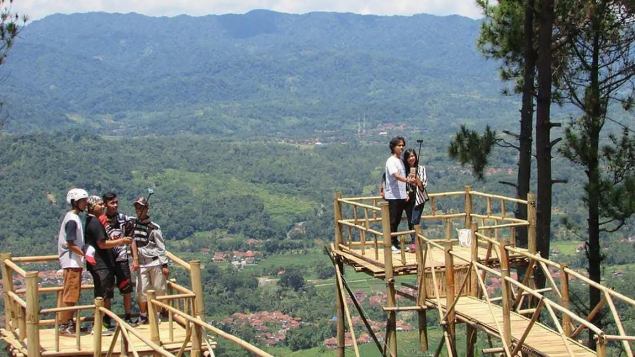 Rekomendasi Wisata Keluarga Murah Meriah di Kabupaten Kuningan