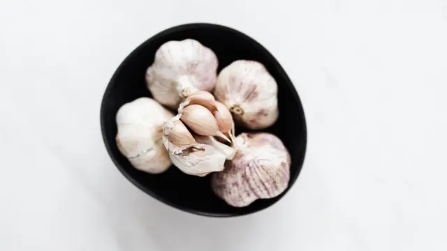 bawang putih-kezo