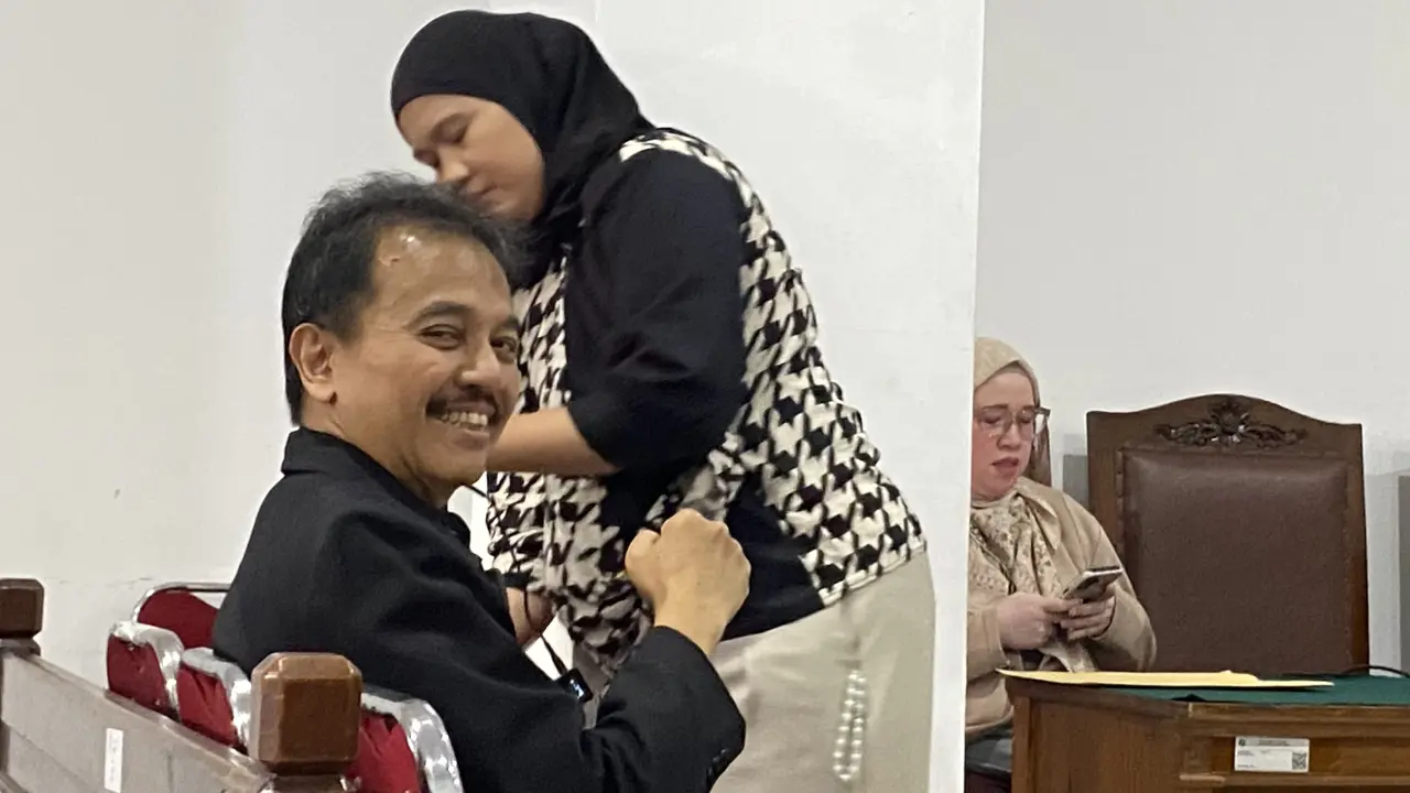 Roy Suryo di Pengadilan Negeri Jakarta Selatan (PN Jaksel).