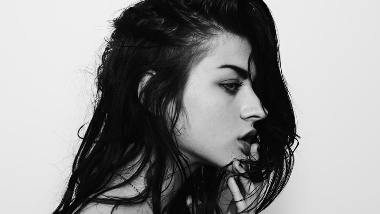 Vokalis MCR &amp; Paramore Bela Anak Kurt Cobain dari Serangan Media