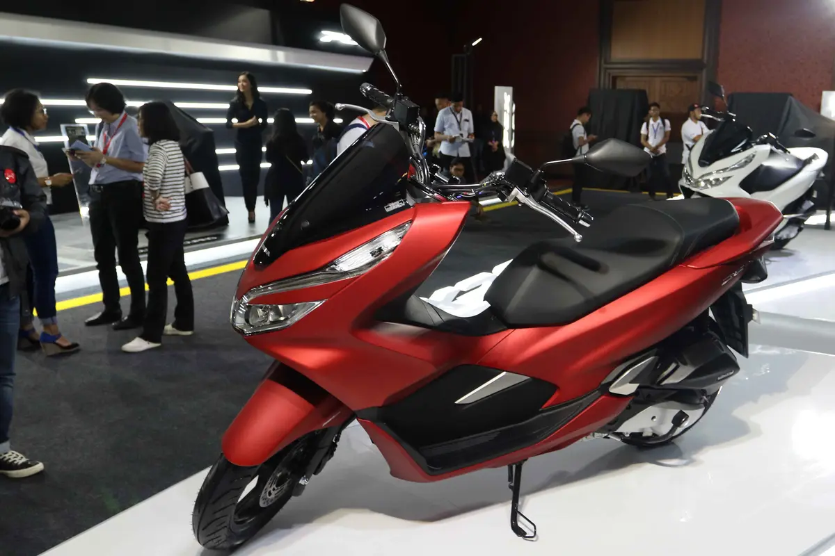 Lihat Kerennya Skutik Premium All New Honda PCX