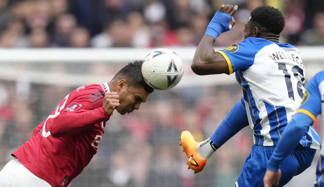 <p>Pertandingan MU melawan Brighton harus berlangsung sampai adu penalti karena kedua tim sama-sama tidak mampu mencetak gol selama 120 menit. (AP Photo/Kirsty Wigglesworth)</p>