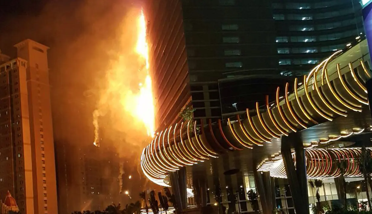 Kebakaran terjadi di Gedung Neo Soho, Jakarta Barat, Rabu (9/11). (Istimewa)