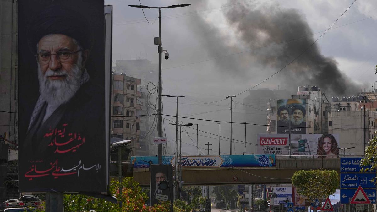 Setelah Hantam Markas Pasukan UNIFIL, Serangan Israel Sasar Wilayah Dahiyeh Pinggiran Selatan Beirut Lebanon