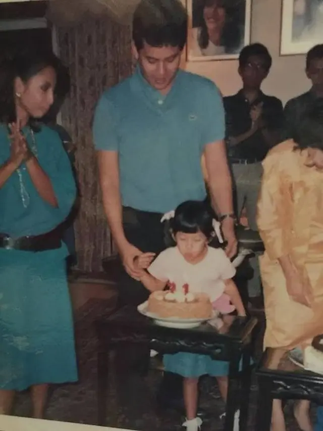 6 Momen Kedekatan Dian Sastro Bareng Orang Tua, Harmonis Meski Beda Agama