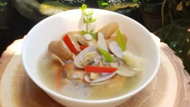Resep sup kerang batik. (dok. Cookpad @Linabachry)