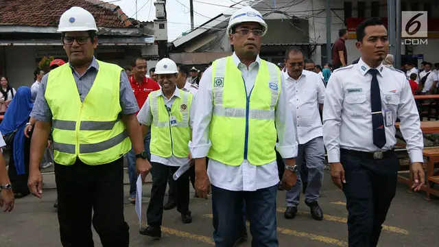 Menhub Budi Tinjau Progres Revitalisasi Stasiun Manggarai