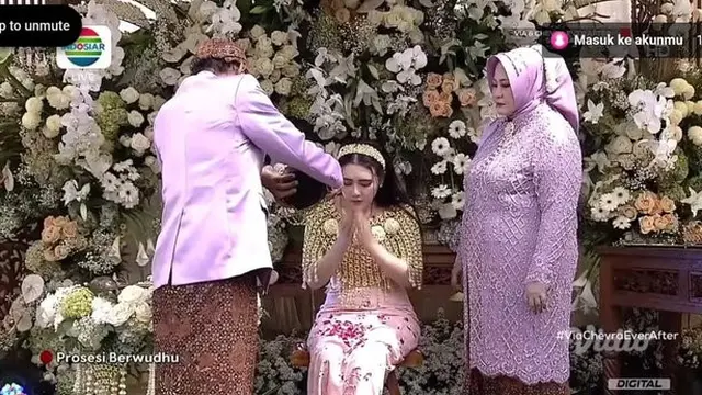 7 Potret Via Vallen dalam Prosesi Siraman Jelang Pernikahan yang Tampil Menawan