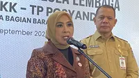 Tri Tito Dorong Perempuan Perkuat Program Pemerintah Daerah