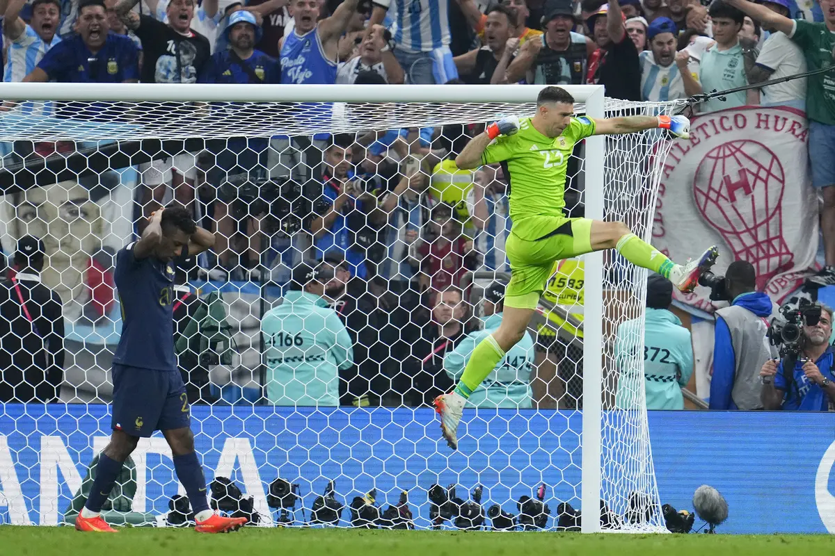 Foto: Hattrick Kylian Mbappe Tak Mampu Halangi Argentina Jadi Kampiun Piala Dunia 2022 Melalui Adu Penalti