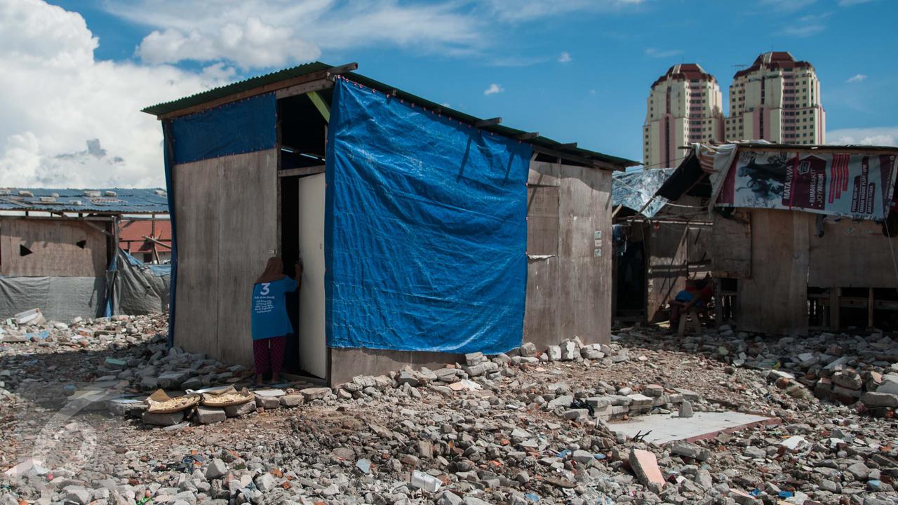 Bangunan Liar di Kampung Aquarium Kembali Berdiri