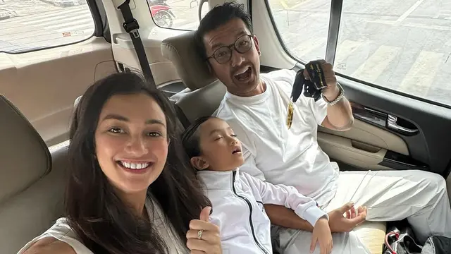 7 Potret Salma Jihane Anak Rio Dewanto dan Atiqah Hasiholan Ikut Kejuaraan Gymnastic di Bangkok