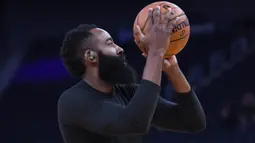 Hingga gim ke-35, James Harden sudah mencatat points per game 38,4 jauh mengungguli Giannis Antetokounmpo yang ada di posisi kedua. (AFP/Getty Images/Thearon W. Henderson)