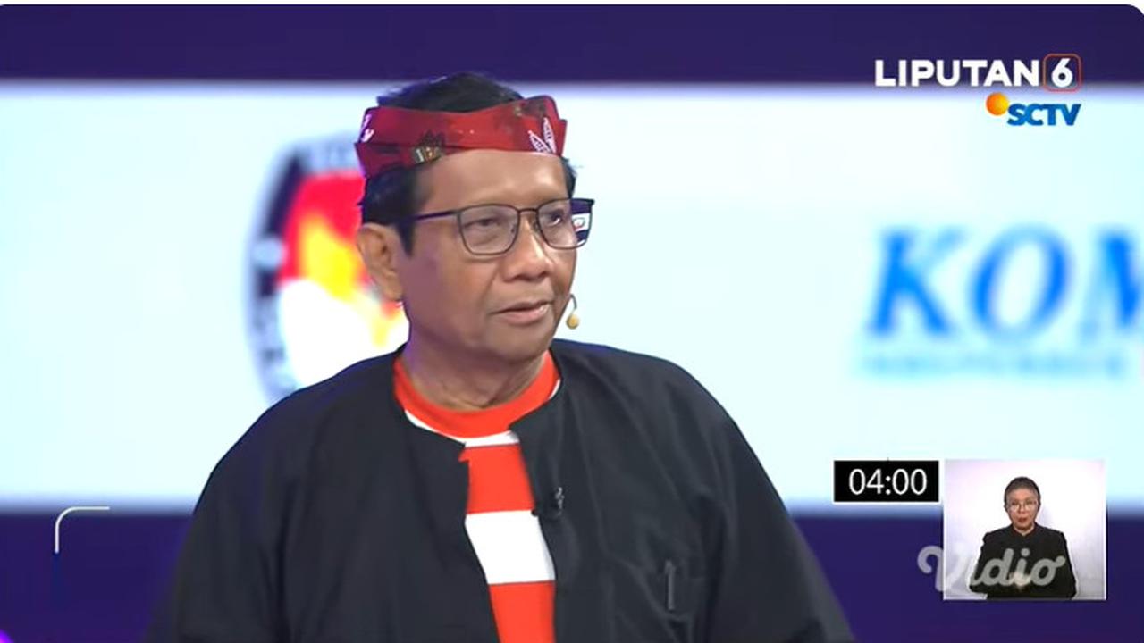 Cawapres nomor urut 3 Mahfud MD saat Debat cawapres di JCC Senayan, Jakarta, Jumat (22/12/2023).