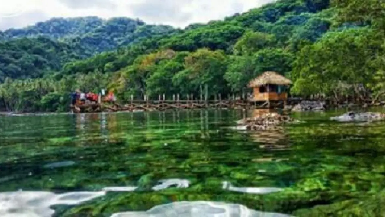 Pantai Punagaan, Selayar, Sulawesi Selatan