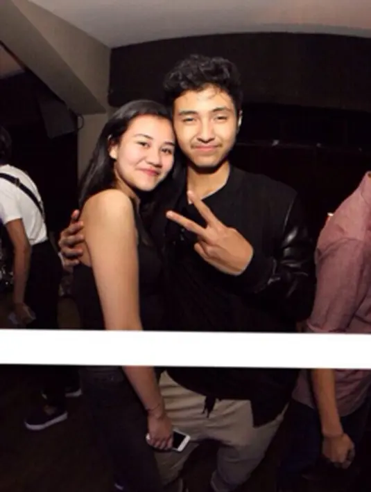 Tak hanya itu, Aaliyah kerap menulis caption di foto-foto instagramnya, seperti 'I Love You', 'Partner number 1' dan kata-kata romantis lainnya. (viainstagram@aaliyah.massaid/Bintang.com)