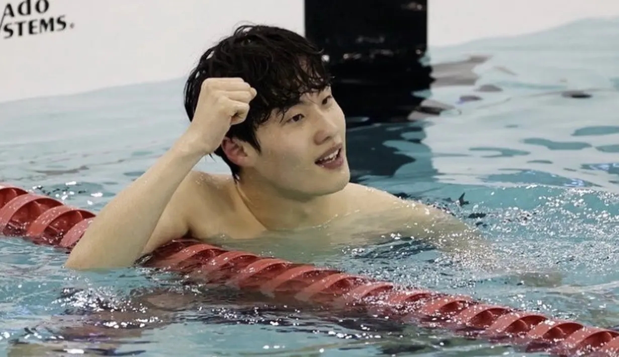 Jennie menyampaikan secara singkat sambil menyebut nama akun Instagram Hwang Sun Woo. "Aku juga bersorak untukmu. Hwang Sun Woo, berjuang!" tulis Jennie pada stroy Instagramnya. Dok. Instagram Hwang Sun Woo