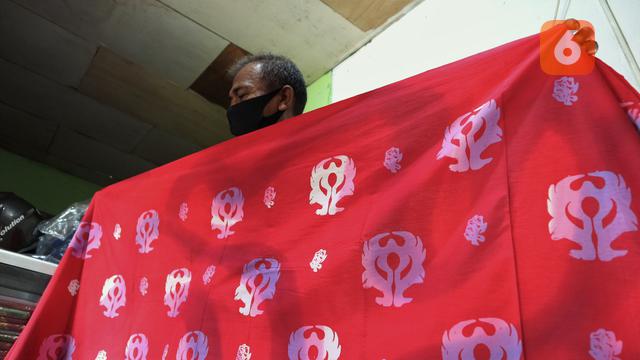 Ahdin Sirua, Pengrajin batik cetak motif lokal Sulteng