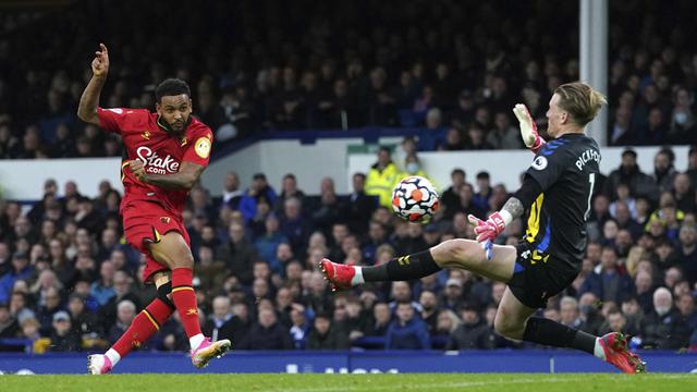 Foto: Balas Dendam Terbayarkan, Mantan Pemain Cetak Hattrick ke Gawang Everton saat Melawan Watford