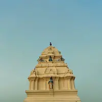 Bangalore, India | unsplash.com/@nidheeshkavalan