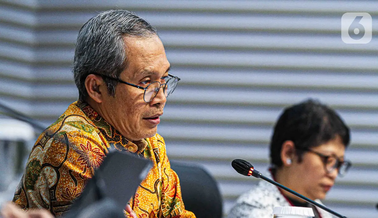 KPK mengaku tak malu ketuanya, Firli Bahuri tersangka kasus dugaan korupsi berupa pemerasan terhadap mantan Menteri Pertanian (Mentan) Syahrul Yasin Limpo alias SYL dan penerimaan gratifikasi. (Liputan6.com/Faizal Fanani)