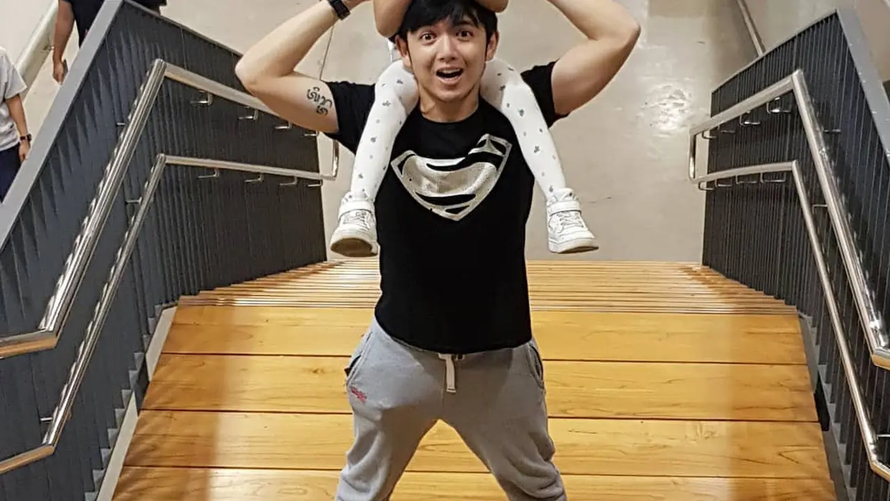 [Bintang] Nicky Tirta