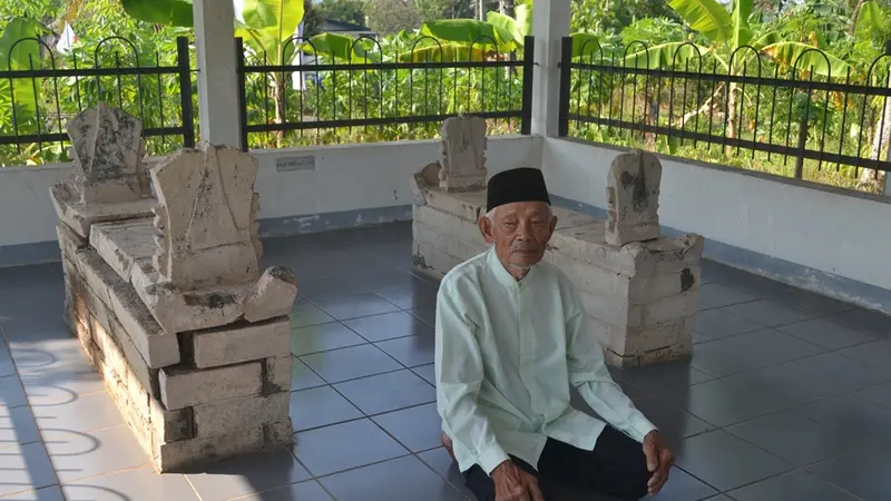 Makam leluhur Prabowo Subianto di Dawuhan, Banyumas. (Foto: Liputan6.com/Muhamad Ridlo)