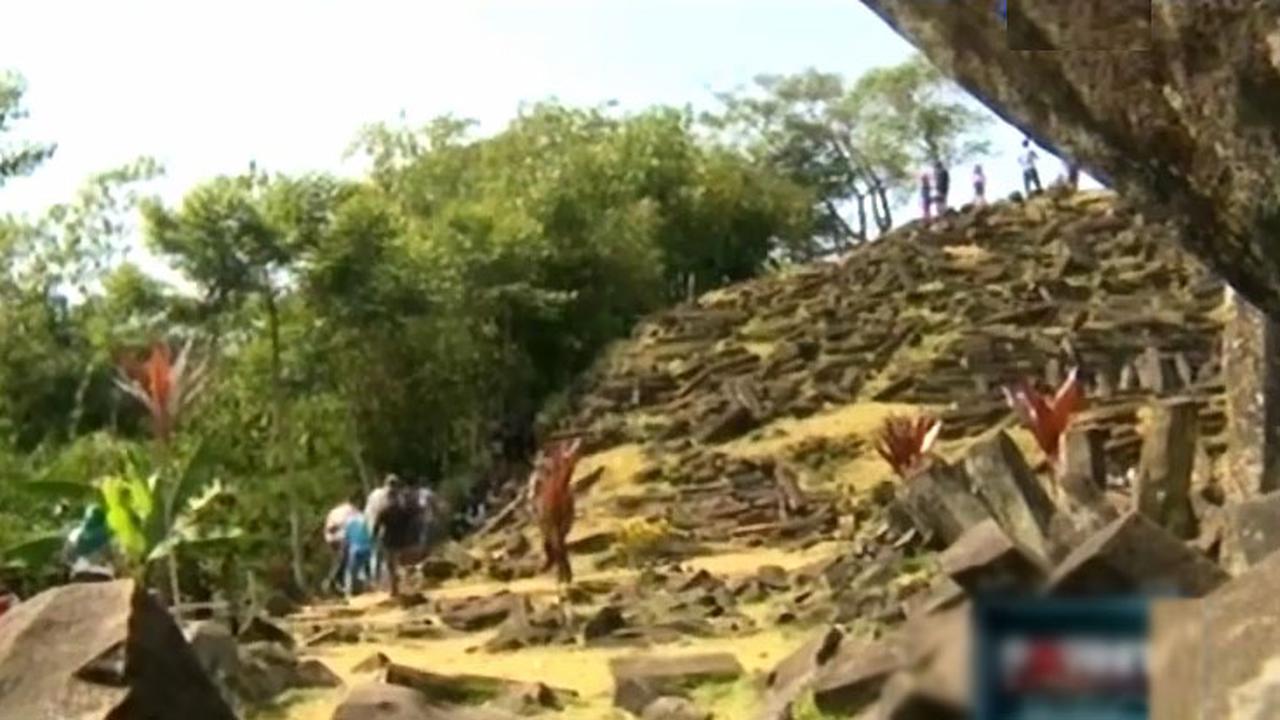 (Potret) Gunung-Padang