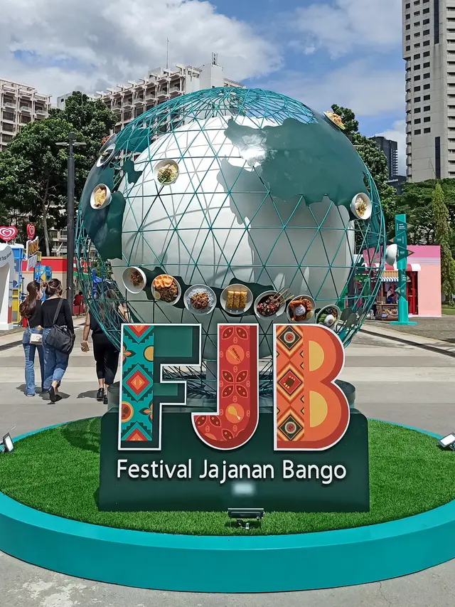 Festival Jajanan Bango digelar di Plaza Timur, GBK Senayan, Jakarta, Jumat (28/10)