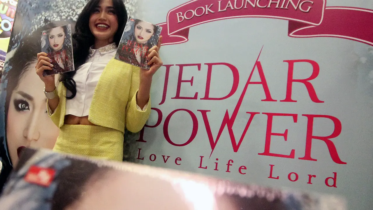 Jesicca Iskandar Buat Buku Untuk Putranya, El Barack Alexander