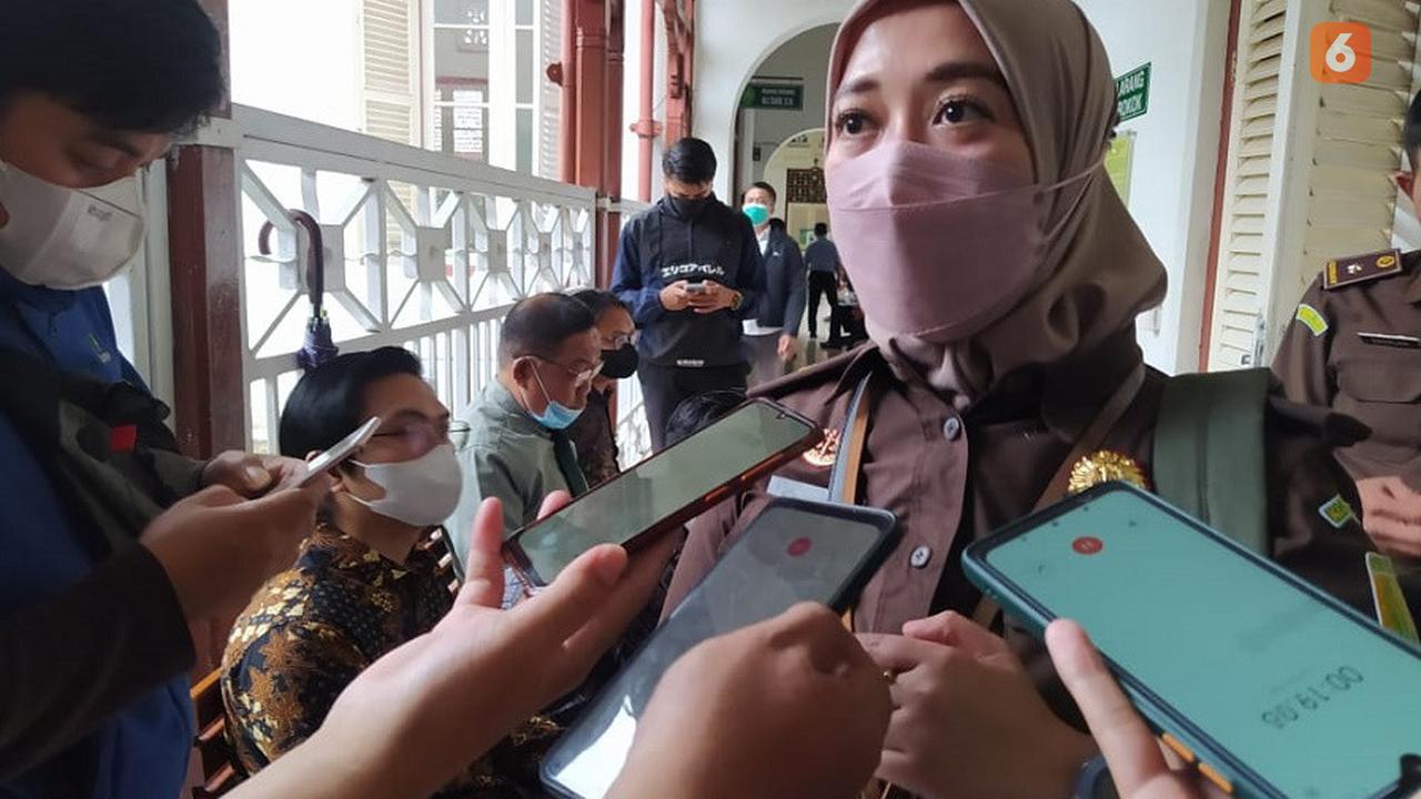 Jaksa Penuntut Umum Kejari Makassar Tuntut 1 Tahun 6 Bulan kepada dua bersaudara penganiaya pengendara mobil (Liputan6.com/ Eka Hakim)