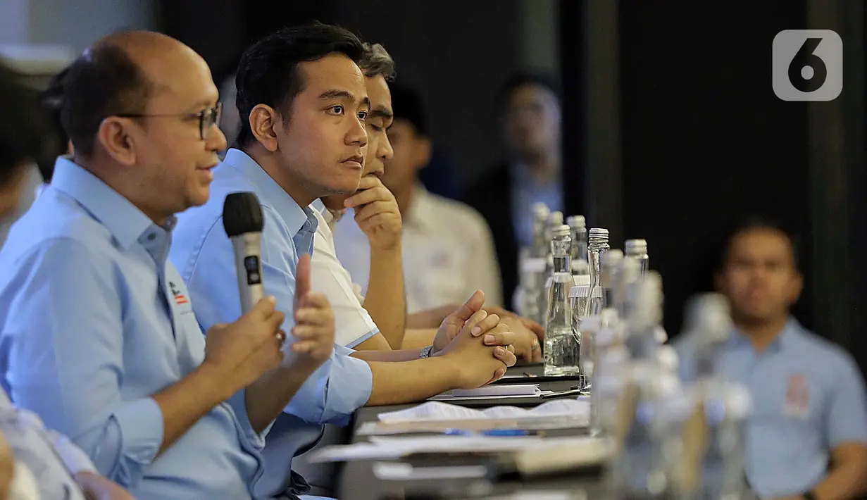 Koalisi Indonesia Maju mengumumkan susunan tim kampanye yang akan membantu pemenangan pasangan calon presiden Prabowo Subianto dan calon wakil presiden Gibran Rakabuming Raka pada Pilpres 2024. (Liputan6.com/Angga Yuniar)