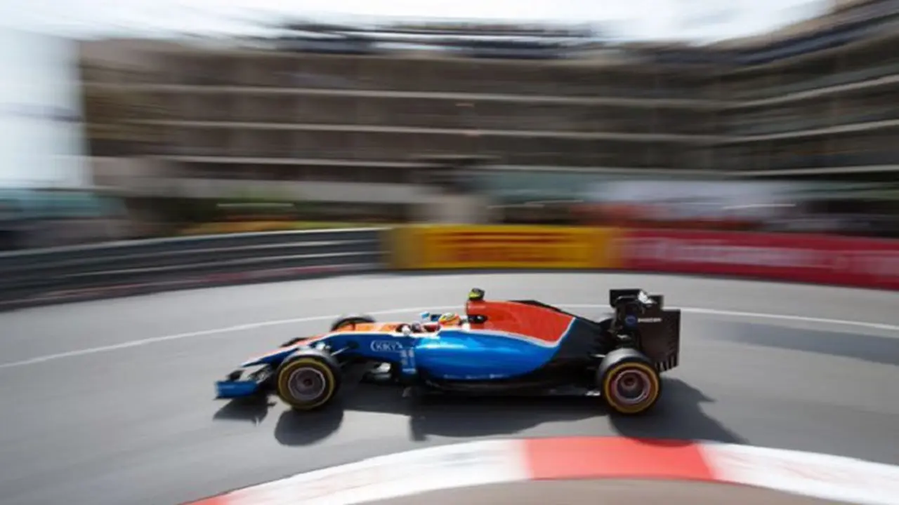 Latihan Bebas 3 : Rio Haryanto Masuk 10 Besar Pembalap Tercepat
