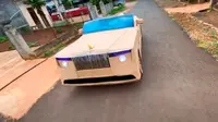 Kreatif, Pemuda Ini Bikin Replika Rolls-Royce Boat Tail Berbodi Karton