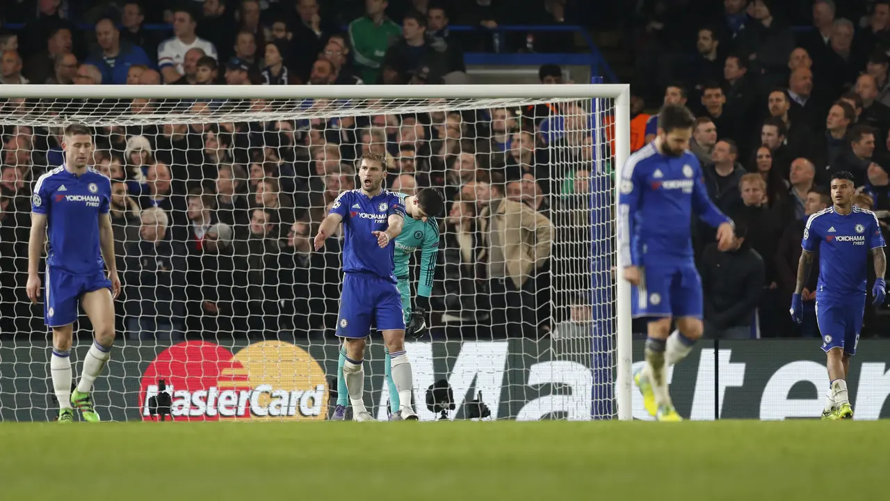 Tersingkir, Hiddink Sebut Pemain Chelsea Minder