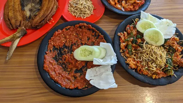 Warung Bu Kris