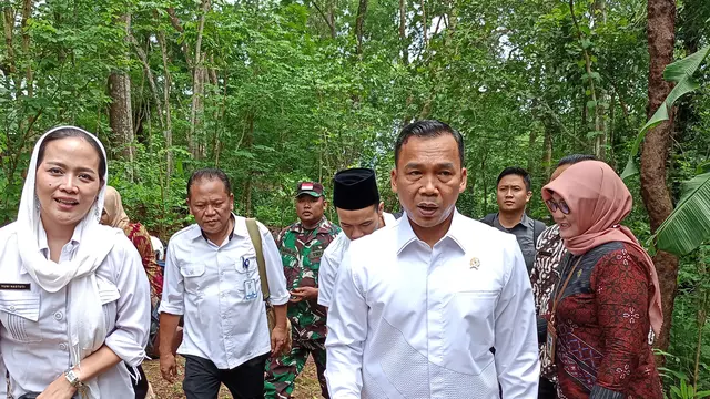 Menteri Kependudukan