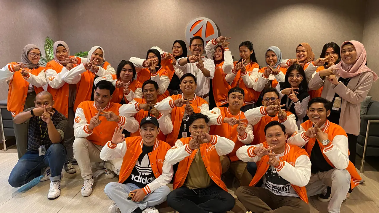 Sebanyak 20 karyawan Kanmo Group mendapatkan beasiswa penuh menjalani pendidikan S1 di Universitas Paramadina. (LIputan6.com/ ist)