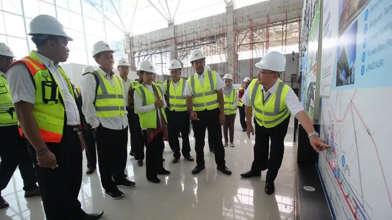 PT Angkasa Pura II (Persero) mempersiapkan pembangunan landas pacu (runway) kedua di Bandara Internasional Supadio, Pontianak. (Foto: AP II)