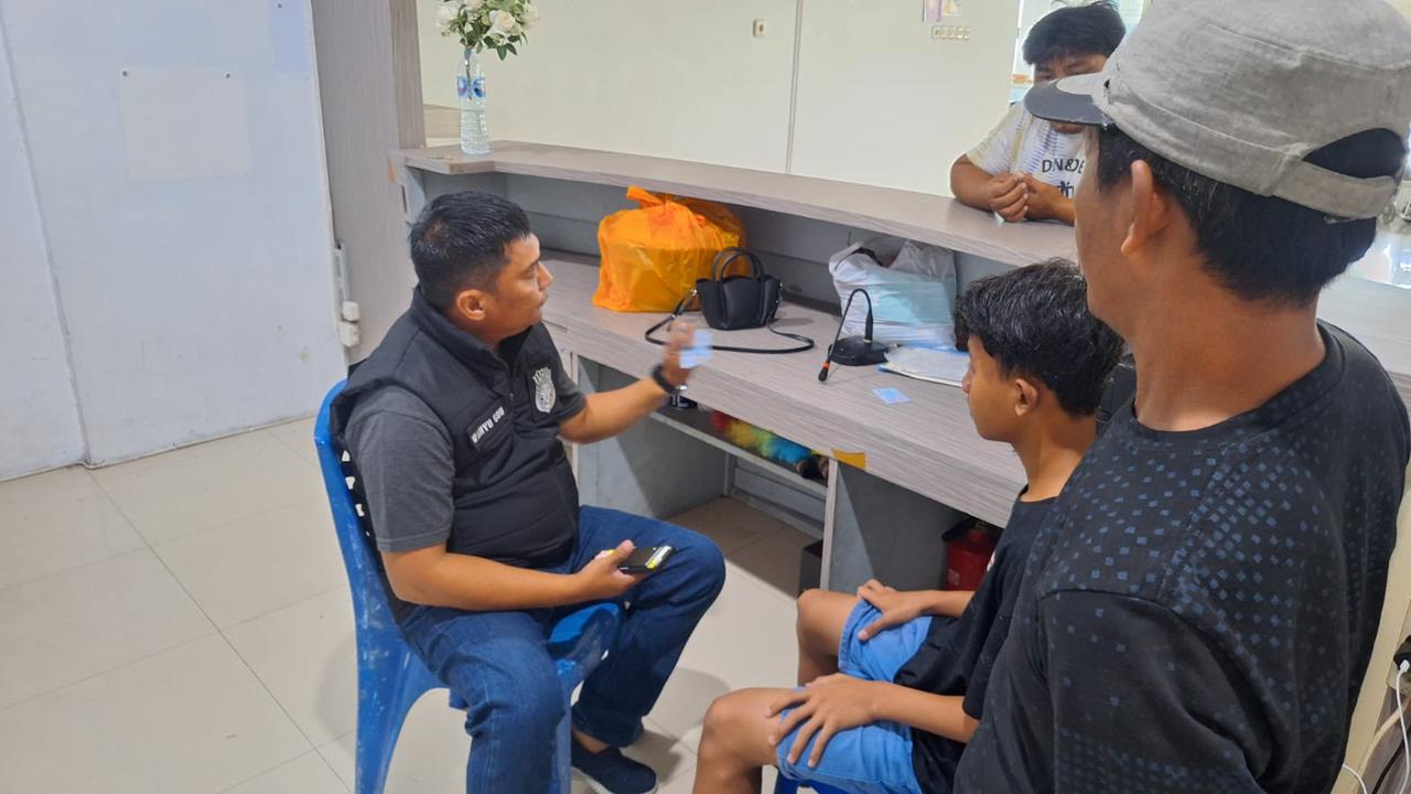 AD alias Ahmad (14) Penumpang KMP Moinit