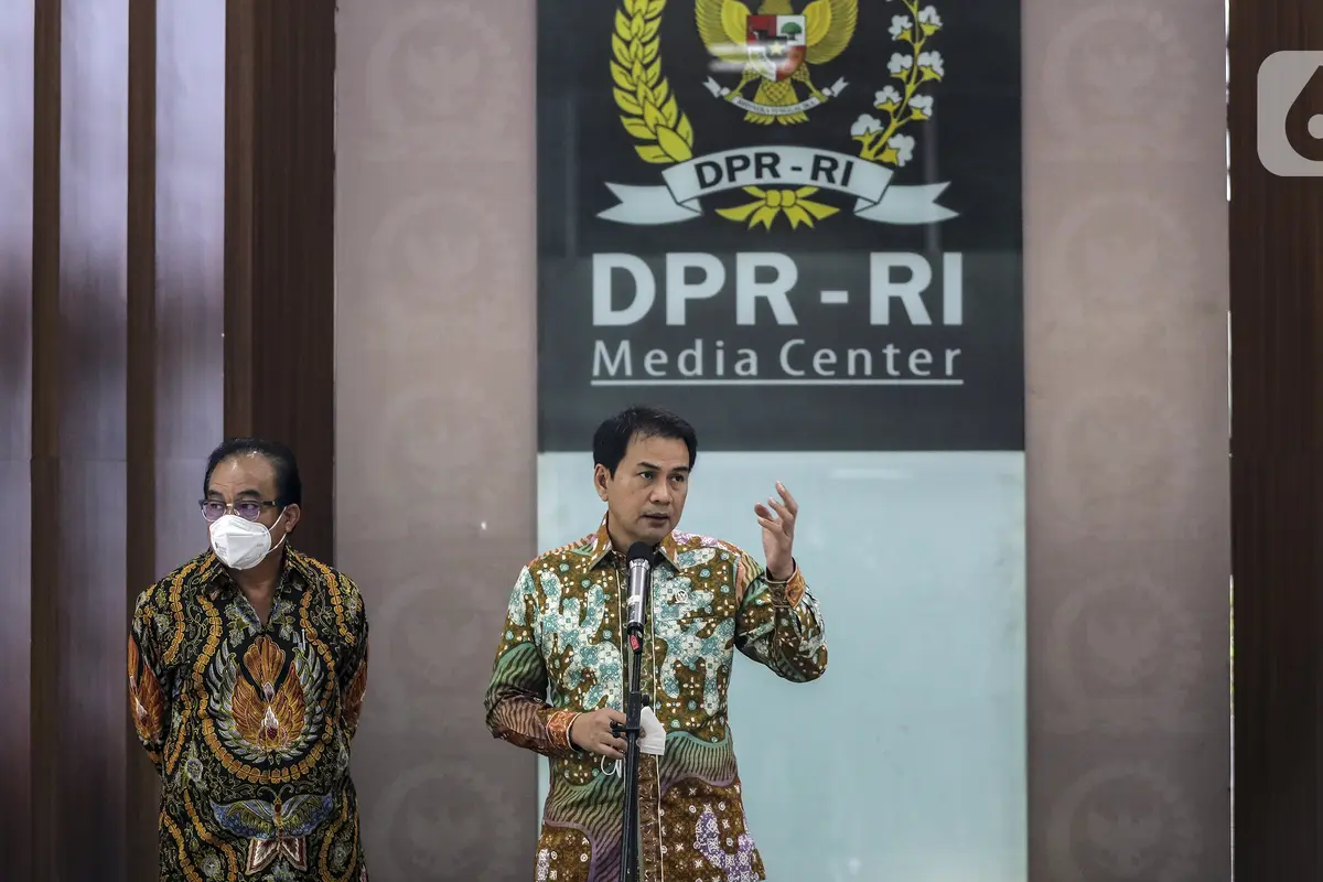 FOTO: Wakil Ketua DPR Azis Syamsuddin Kutuk Deklarasi Presiden West Papua