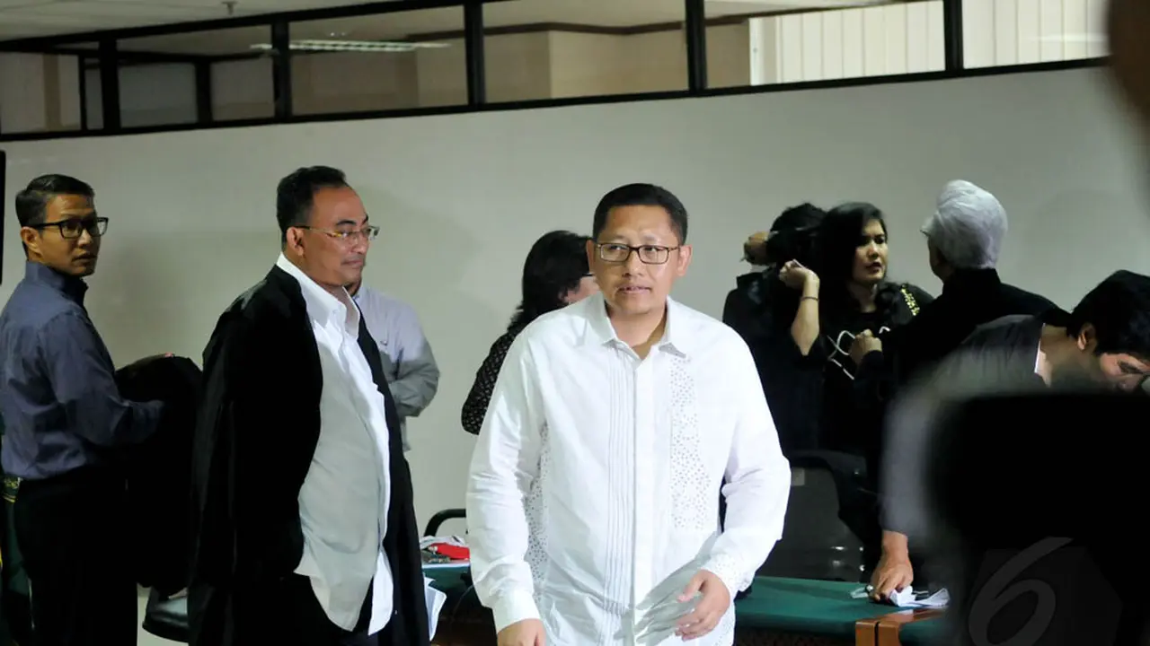 Takut Kualat, Anas Enggan Bocorkan Eksepsi Sebelum Sidang 